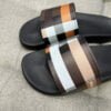 Dép nam Burberry Logo Furley Rubber Brown Like Auth
