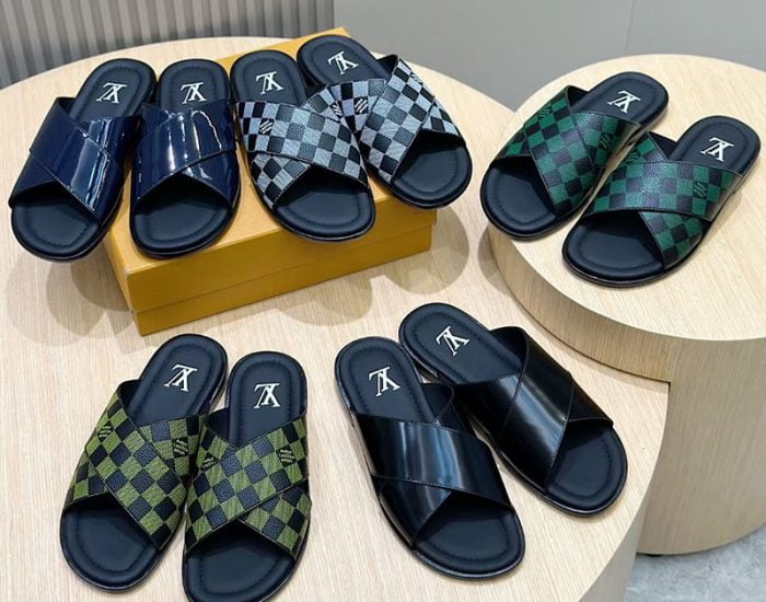 Dép quai chéo LV họa tiết caro màu xám đen Like Auth