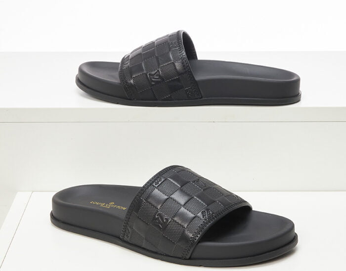 Dép quai ngang Louis Vuitton caro dập chìm họa tiết bo viền