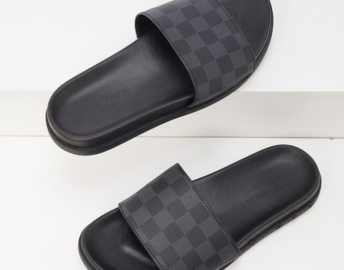 Dép quai ngang Louis Vuitton họa tiết caro đế đúc