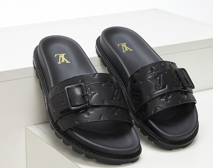 Dép Louis Vuitton quai ngang tag ngang họa tiết hoa dập chìm