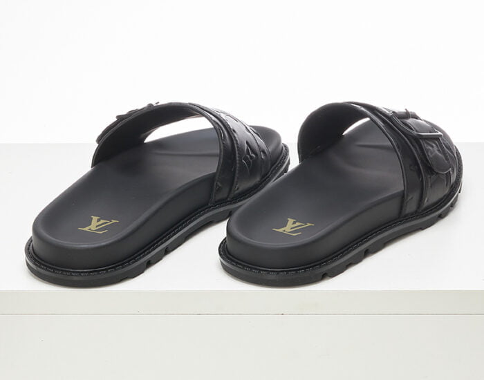 Dép Louis Vuitton quai ngang tag ngang họa tiết hoa dập chìm