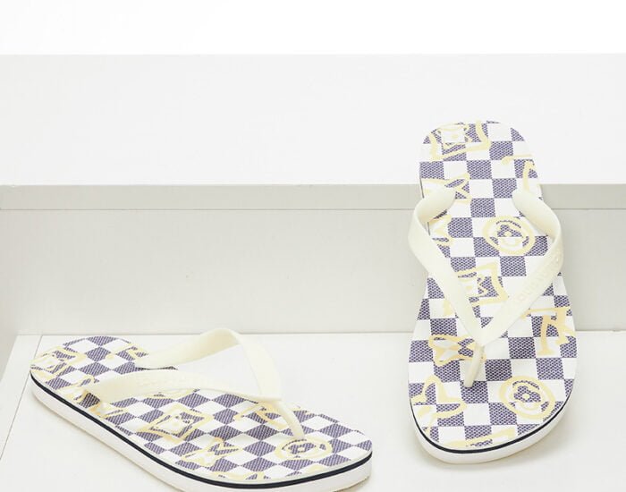 Dép tông Louis Vuitton họa tiết caro phối Monogram