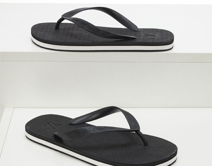 Dép tông Louis Vuitton họa tiết hoa Monogram màu đen