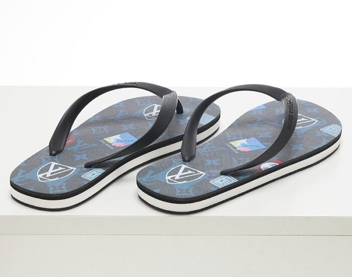 Dép tông Louis Vuitton họa tiết logo in 3D
