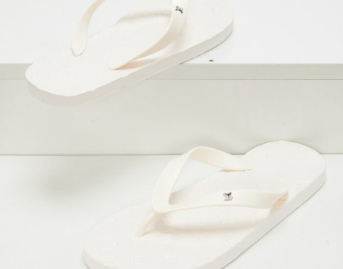 Dép tông Louis Vuitton màu trắng họa tiết logo nhỏ